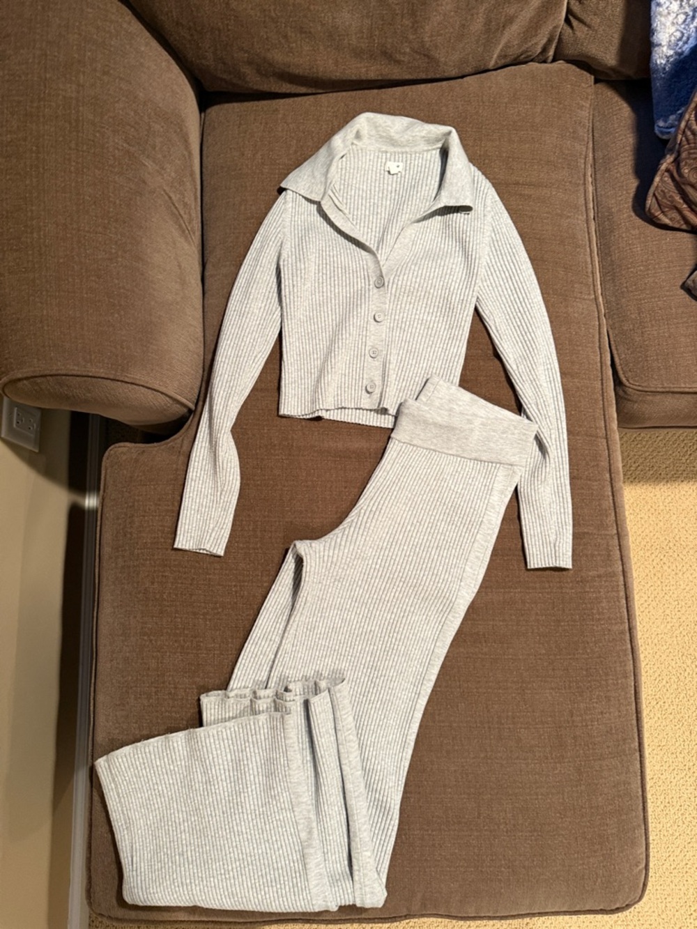 Aerie 2 Piece Knit Sweater and Pant Set